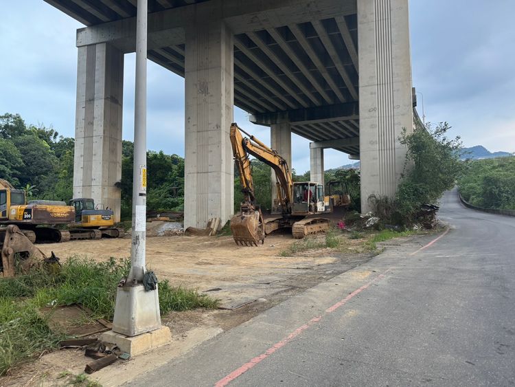 19歲男全身骨折躺路邊！7煞狂毆逼簽本票　迫跳「脫衣舞」全起訴