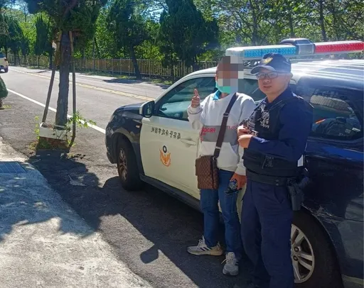 身障男子迷途　杨梅警主动关怀助返家