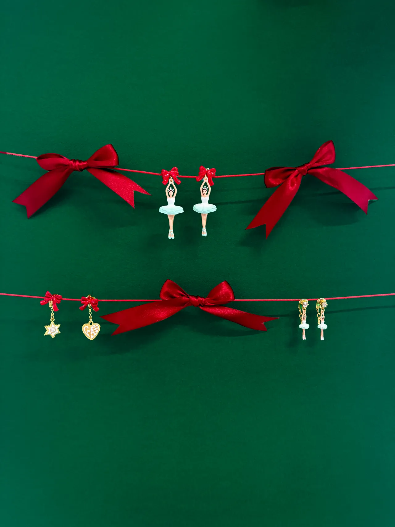 Les Néréides另也将芭蕾舞经典《胡桃钳》融入珠宝设计。品牌提供