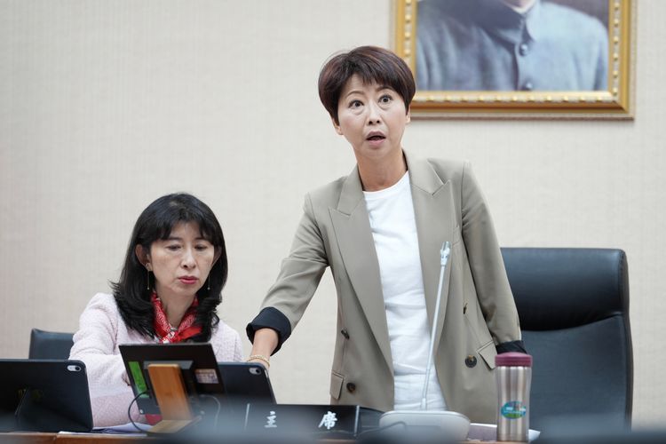 2026台南市長4強爭霸民調出爐！陳亭妃支持度近5成　謝龍介數字驚人