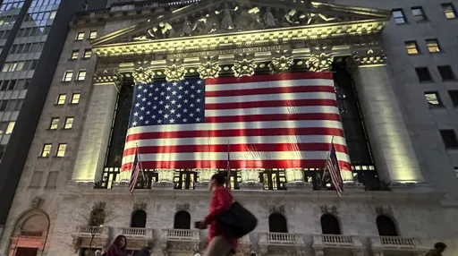 美股道琼飙涨创新高　软银出货疑虑辉达跌跌2.96%