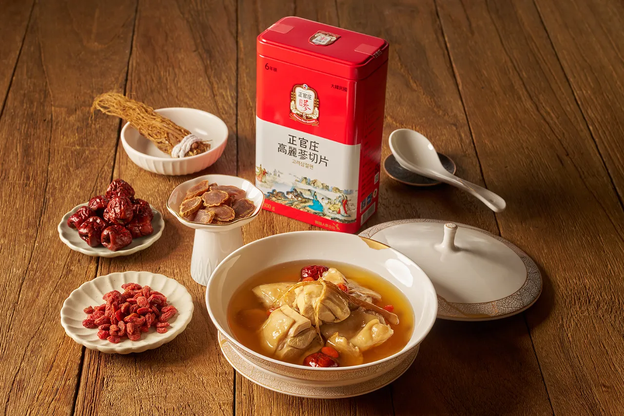 福容首度攜手韓國百年品牌「正官庄」，為家庭帶來更便利、更具健康的年節伴手禮。業者提供