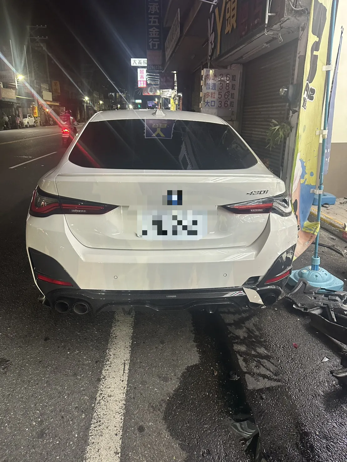 肇事的BMW轿车。民众提供