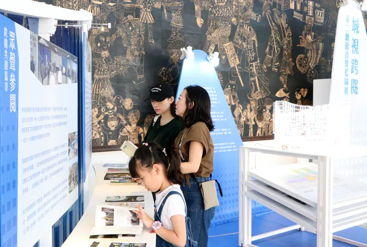 「城視跨閱」懷舊．迎新活動今天於三重分館正式展開，可一窺未來第二總館的雛形。館方提供