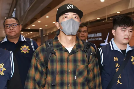 坤达涉闪兵案今被起诉！10字发声了　复工《综艺玩很大》出现变数