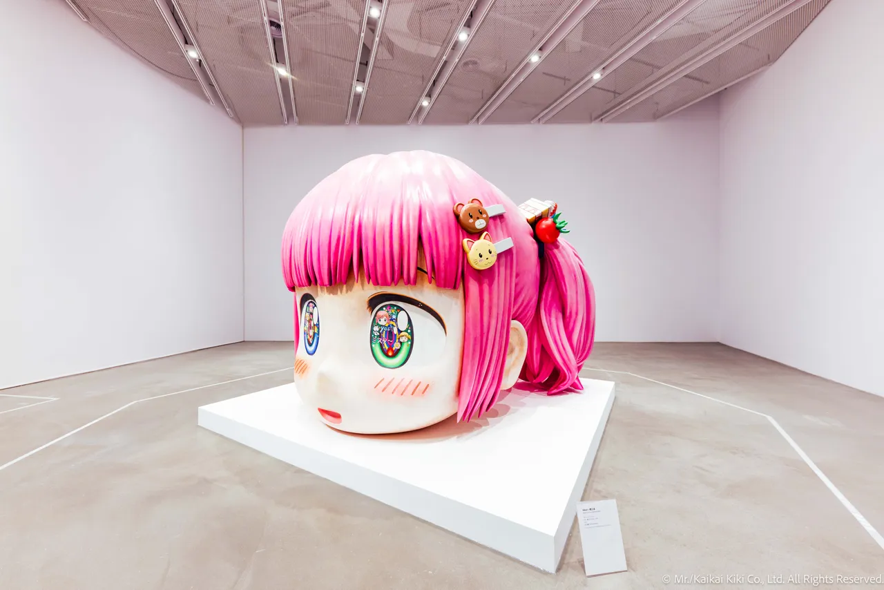 《Mr.の奇想愛情》展出Mr.大型繪畫、雕塑、收據繪畫等未曾於台灣呈現的作品。翻攝畫面