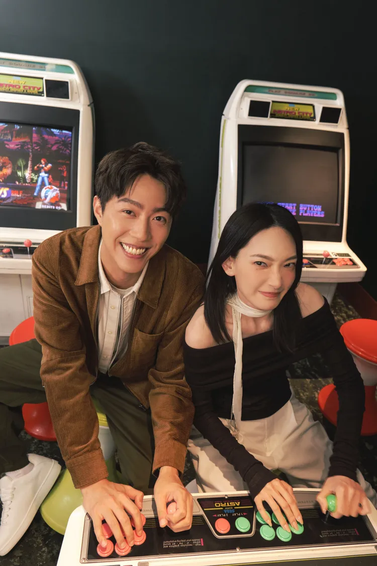 天下南隅的公共空間遊戲室，讓兩位引路人玩的不亦樂乎。好工作娛樂提供