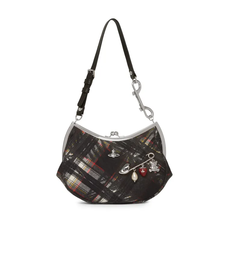 Vivienne Westwood X NANA Charm Frame 小錢包，2萬7500元。品牌提供