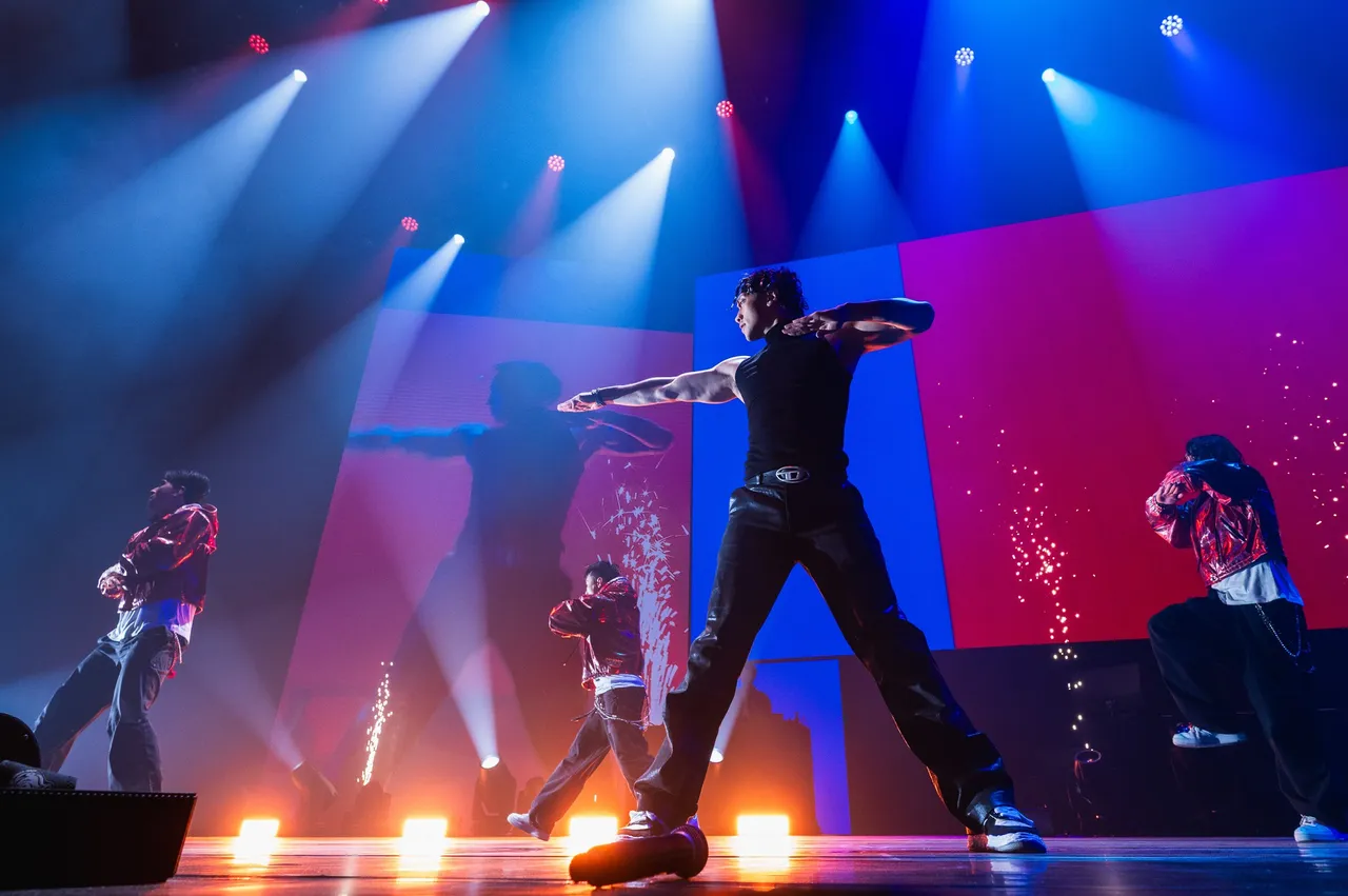 Rain舞艺精湛。大步整合行销提供