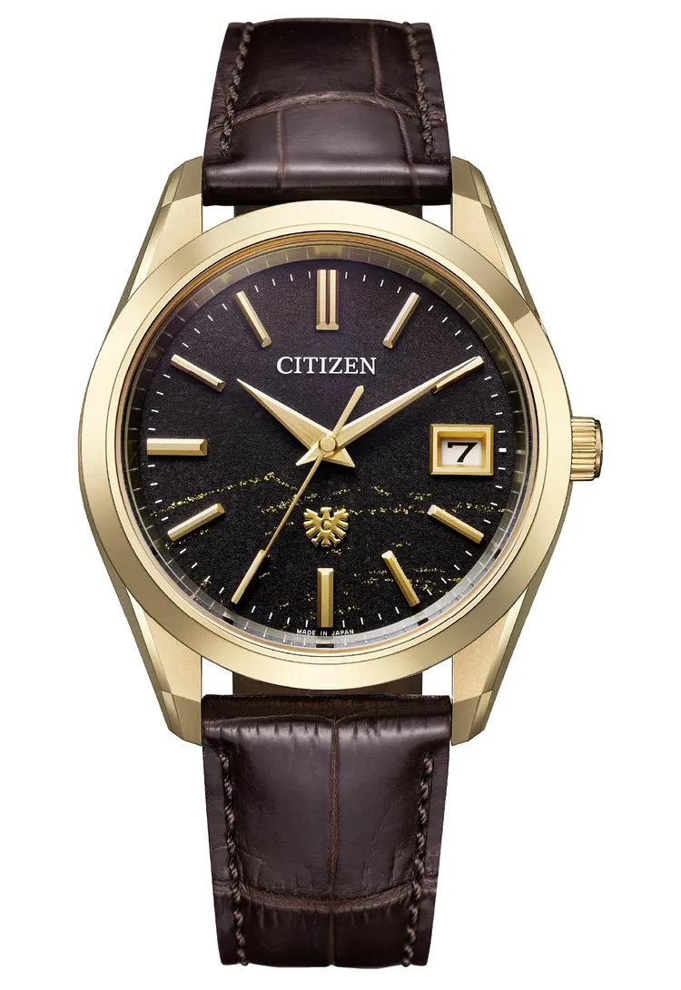 The CITIZEN「秋燁」腕錶AQ4103-16W，12萬8000元。品牌提供