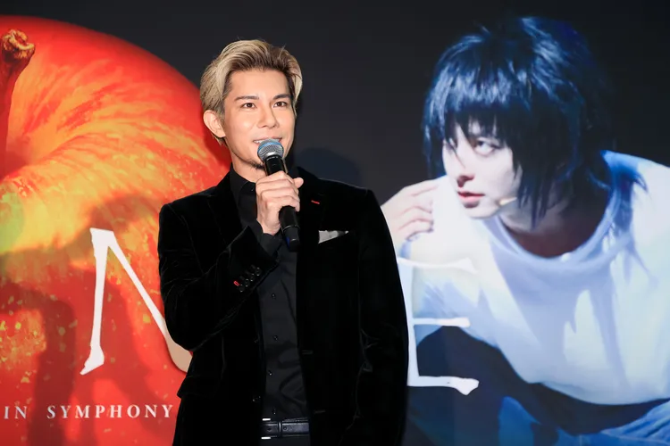 柿澤勇人笑說7年前跟小池徹平喝完酒，隔天還能上工，現在體力不行了。陳薇安攝