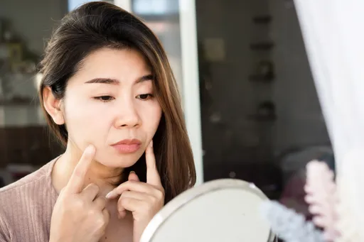 瘦瘦針打完怕鬆垮垂？玻尿酸來立即改善，但又怕饅化？愛爾麗羅舜駿醫師教你用對玻尿酸，大劑量也不怕饅化