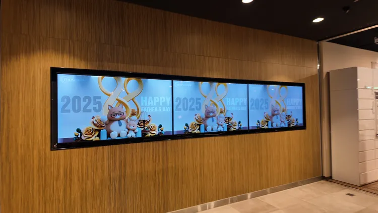 PRESCO統一數網透過Perion的pDOOH技術平台，全面整合零售與家外廣告資源。(圖為微風松高場域螢幕)