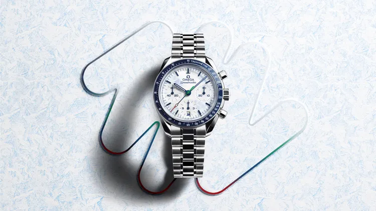 冬季帕运进入倒数100天，官方指定计时品牌OMEGA特别推出全新Milano Cortina 2026超霸腕表。品牌提供