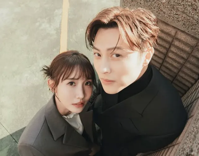 名嘴點出「粿王互動」高調親密，導致外界難以同情。翻攝王子IG