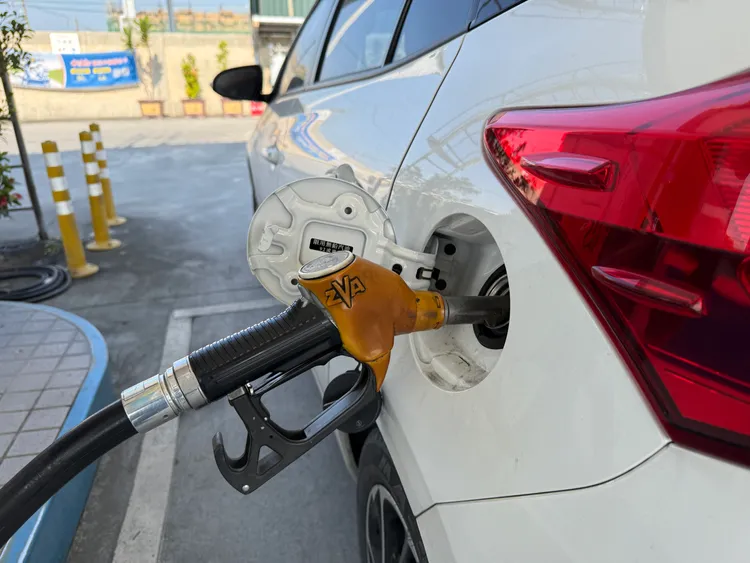 加油槍 油價 中油 加油示意圖。攝影中心