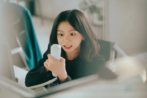 甜美陈姸霏变小辣椒破口大骂　看《戏说台湾》学吵架