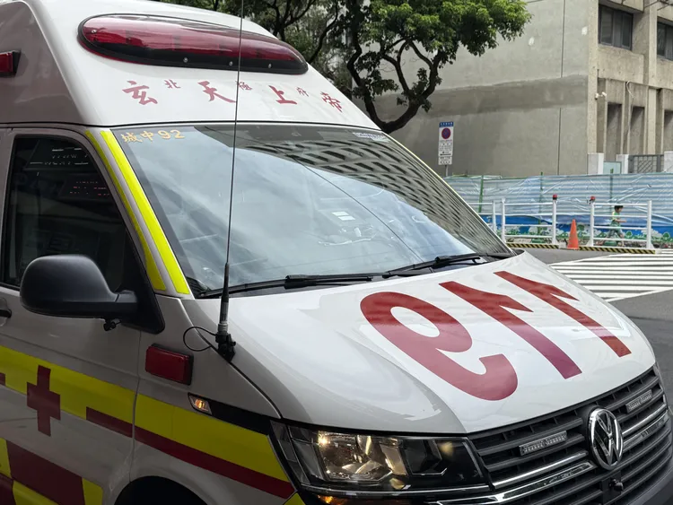 北投2名清洗温泉池工人晕倒，疑吸入过多硫化氢气体送医抢救，最后仍宣告不治。示意图、资料照