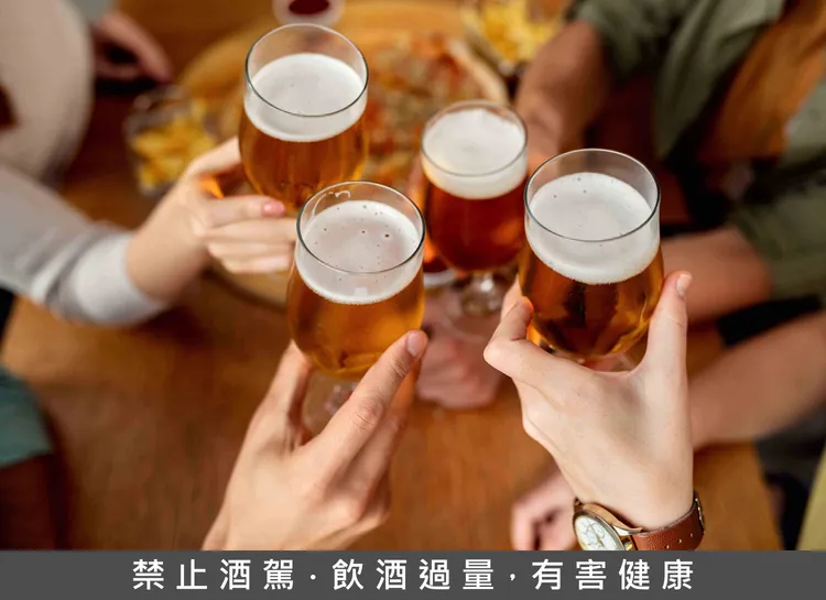女生的安全飲酒量僅有男生的一半。示意圖，資料照片