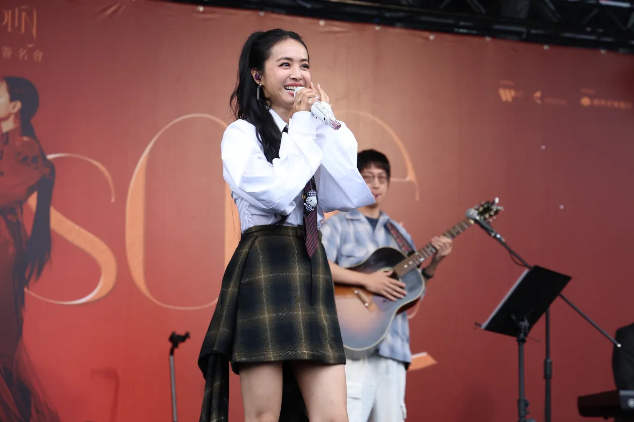 Jolin为返场台北大巨蛋留伏笔。庄宗达摄