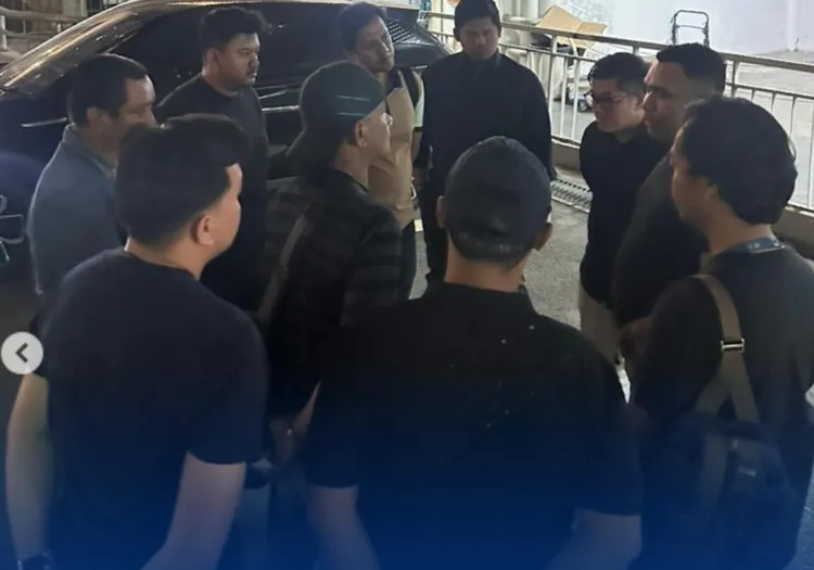 印尼當局展開圍捕行動。翻攝畫面