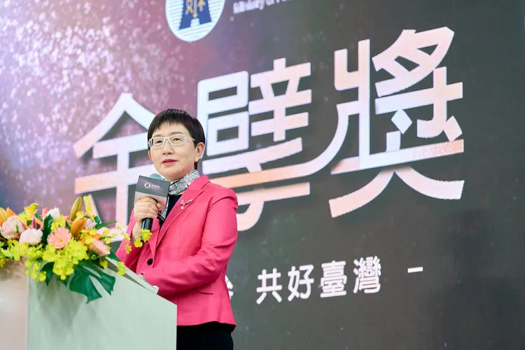 政府推动兆元投资国家发展方案，引导资金投入国家建设，财政部长庄翠云表示截至今年10月底签约金额已达2,246亿元。财政部提供