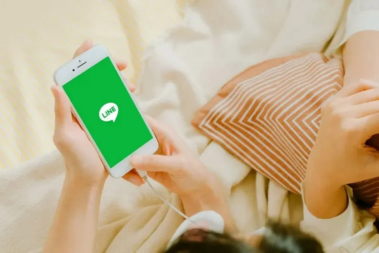 部分iPhone用户回报LINE支援中心卡住，官方已推出新版修复。翻摄LINE台湾官网