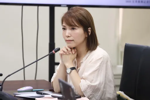 不服判赔林智坚30万！陈智菡将上诉　批判决打压言论自由