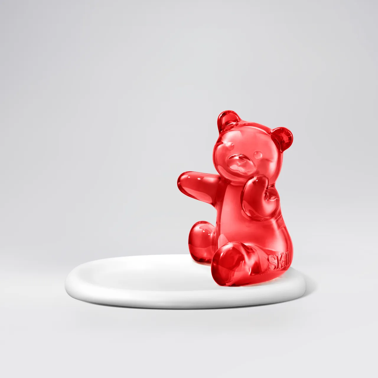 周年庆首四日，购买任一青春露系列+任一新品肌源赋能系列，且消费金额单笔满1万5800元，可升级选择晶透小熊托盘1个。品牌提供