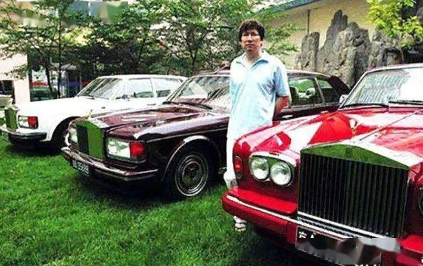 李春平回中国后，过著豪奢的生活。翻摄微博/慈善家李春平