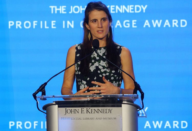 家族真被詛咒？甘迺迪35歲外孫女自爆：只剩1年壽命