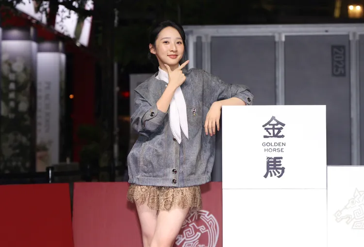 李沐。莊宗達攝