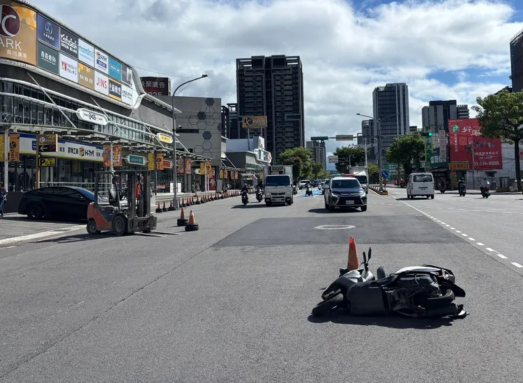 事故現場。桃園警分局提供