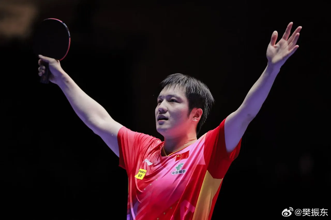 樊振东连挫世界第一、第二　「史上第二人」卫冕陆全运会金牌