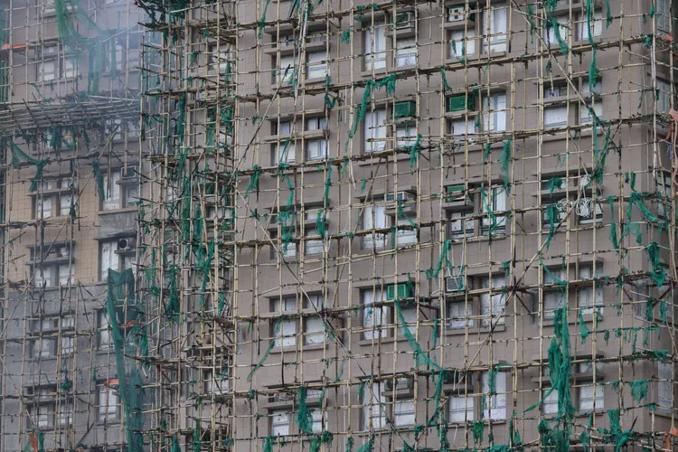 宏福苑大火，包商黑歷史也被翻出。路透