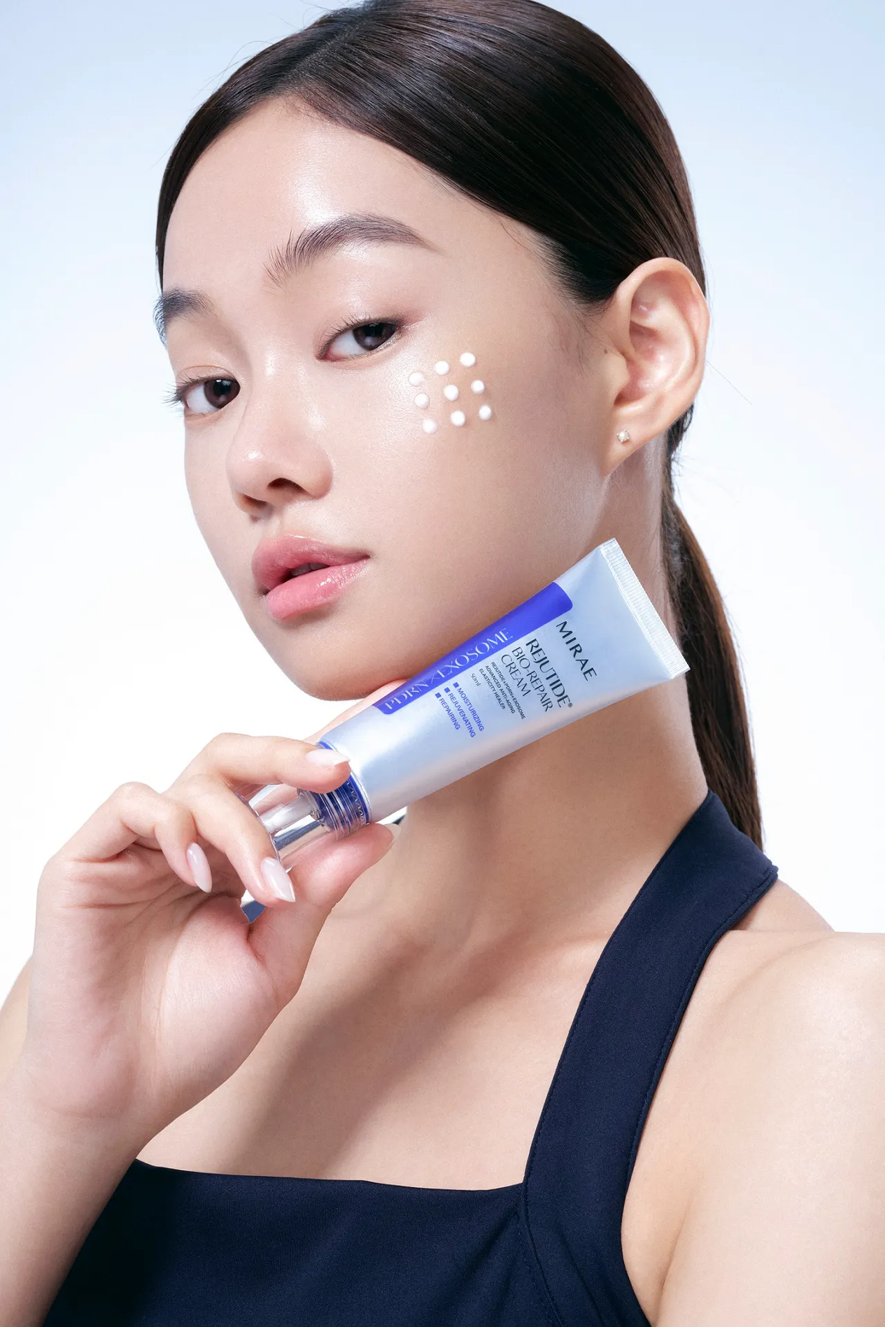 未来美REJUTIDE丽珠肽新生乳，50ml／2480元。品牌提供