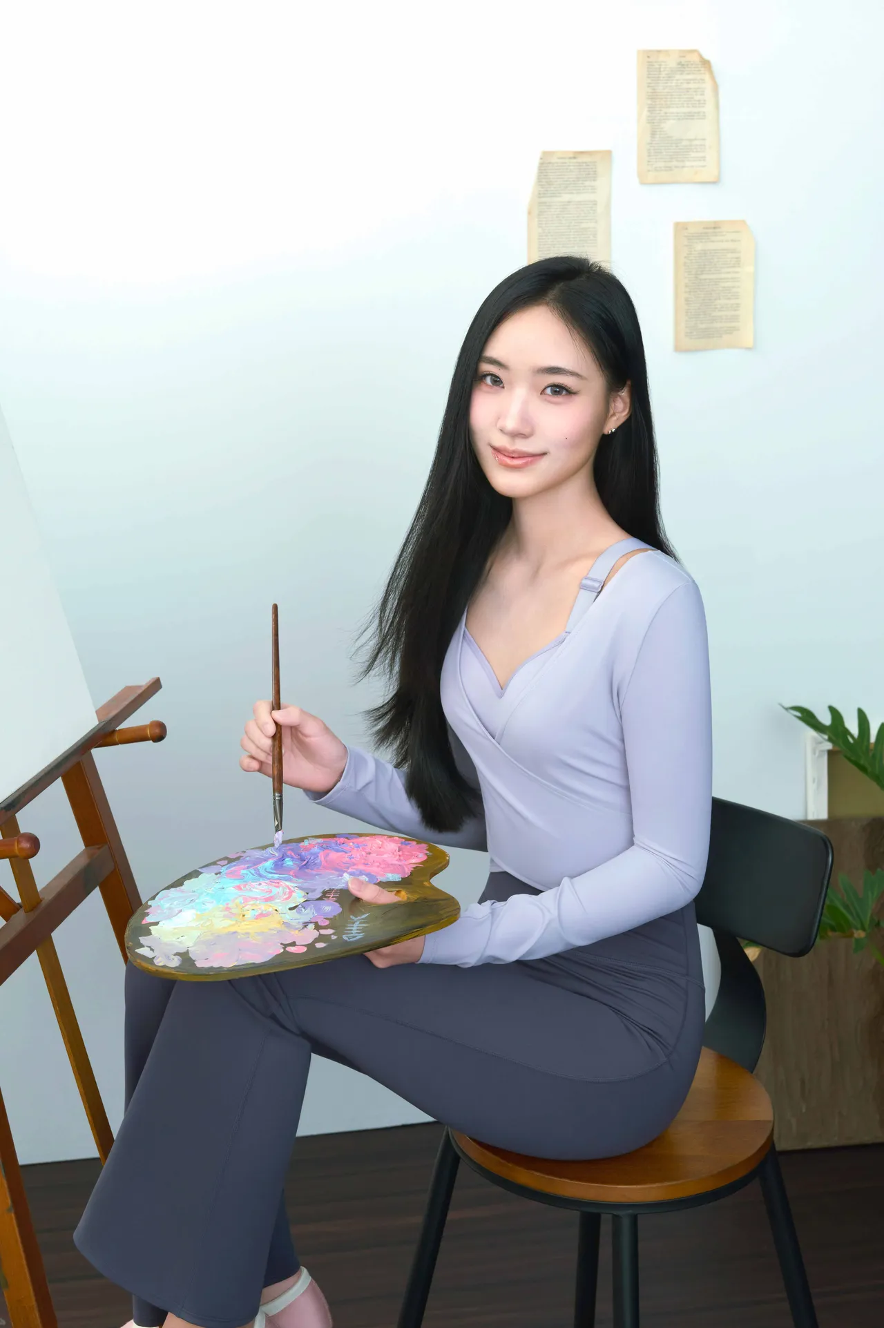 Lily将性感尺度与俏丽气息掌握得恰到好处。品牌提供