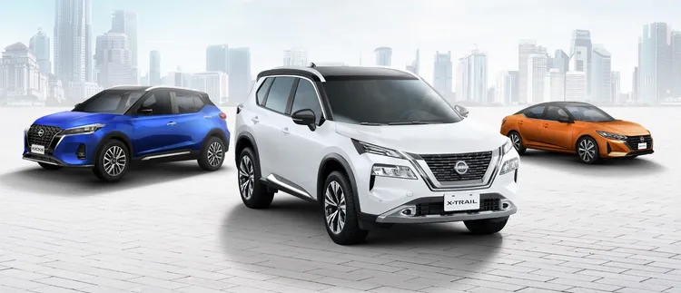 NISSAN本月標榜國產指定車型只要63.8萬元起，加碼1萬元即享首年乙式車體險補助及「盲點救星套件」。業者提供