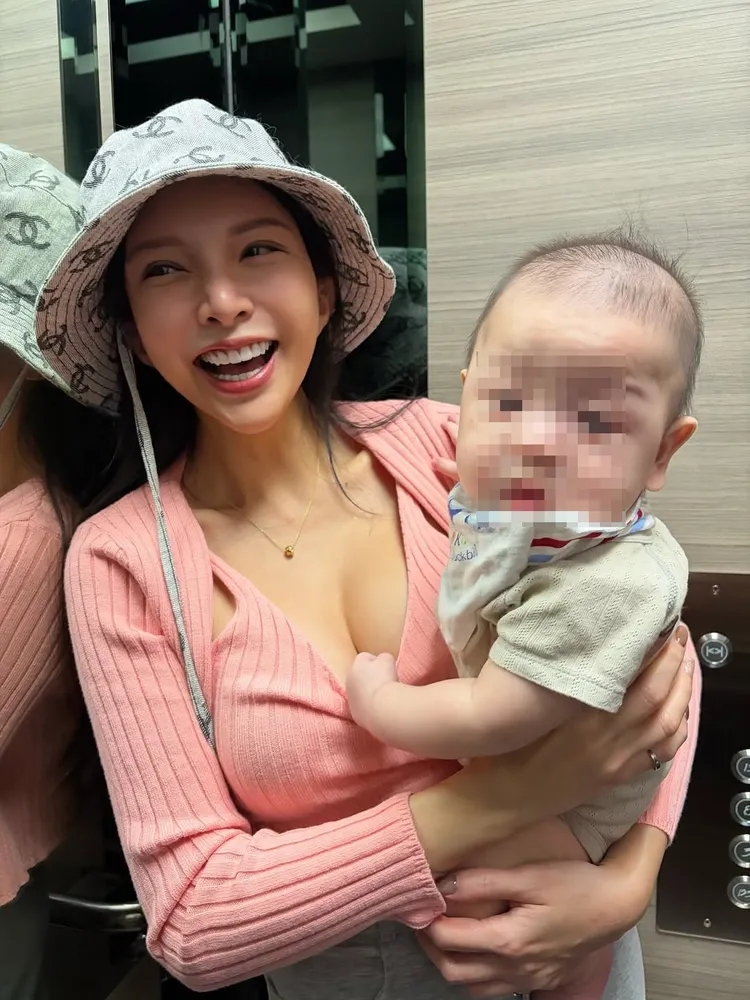 Lala當場笑得合不攏嘴。翻攝《lalababy625》的IG