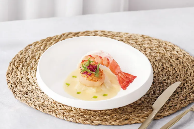 北海道干貝與海大蝦。業者提供