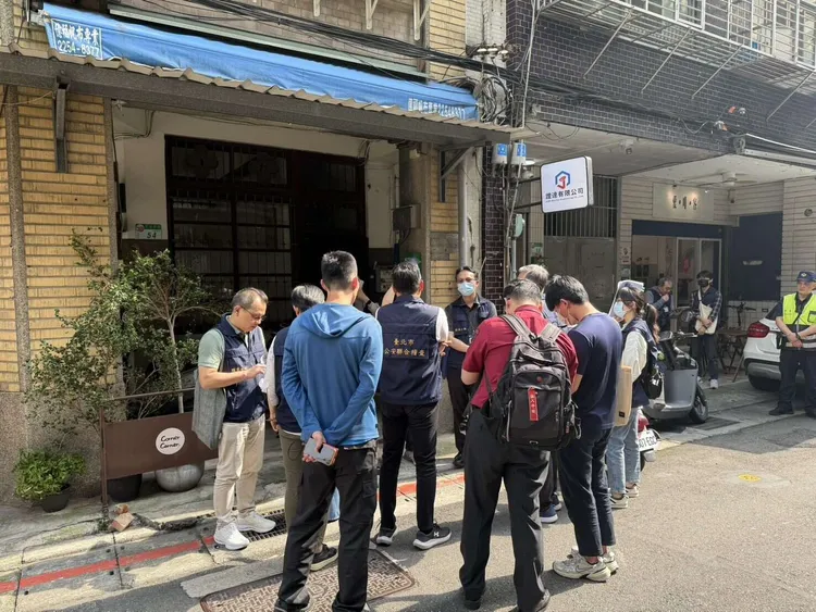 部分業者以「居家共享」名義出租民宅，實際上暗地經營短租套房。台北市觀傳局提供