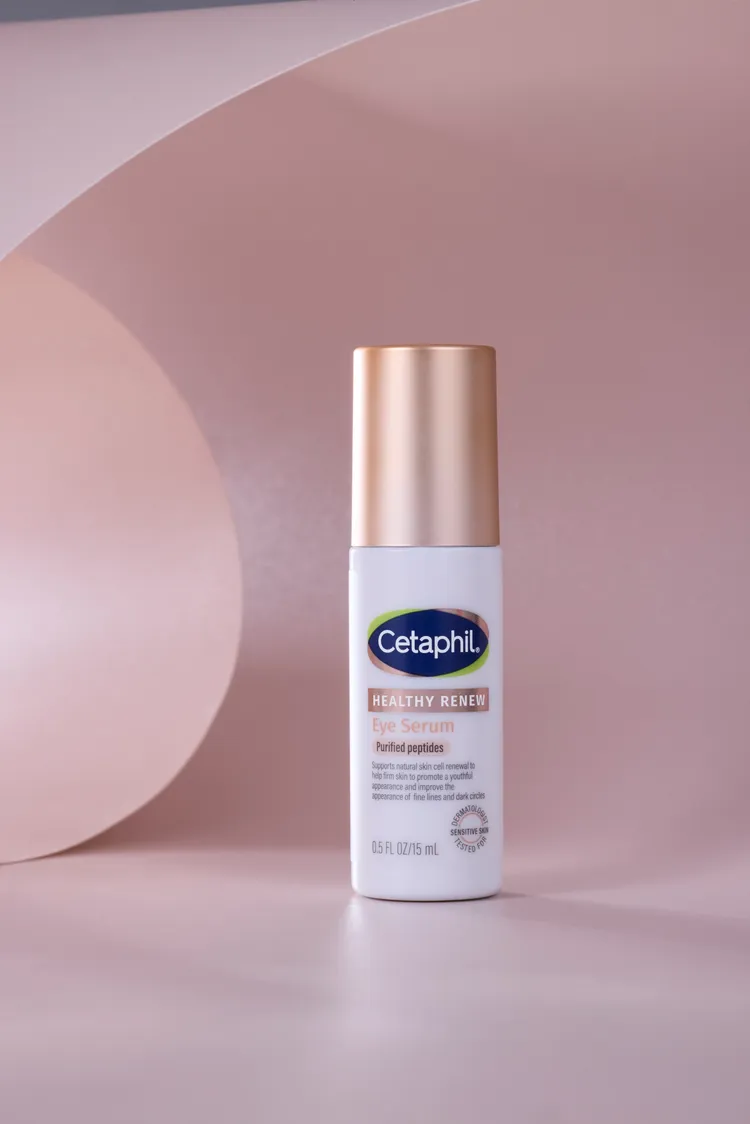 舒特膚胜肽緊緻賦眼部精華，15ml／990元。品牌提供