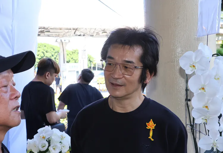 魏德聖現身顏正國告別式。攝影中心攝