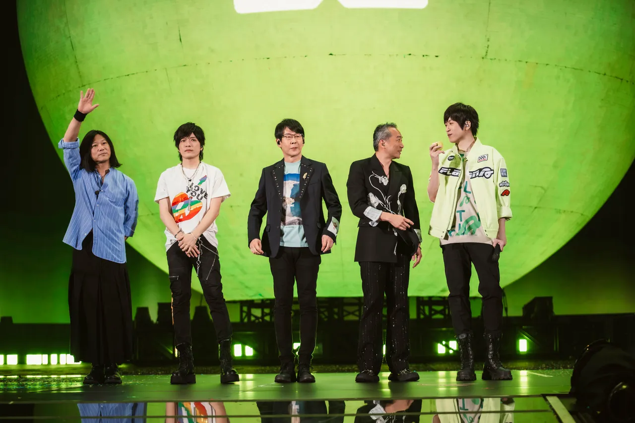 五月天昨完成上海站最终场。相信音乐提供