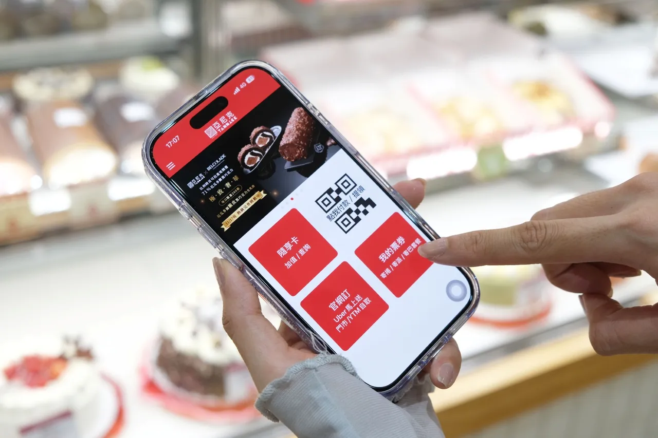 亞尼克隨享卡全新「超值寄捲套餐」登場，內含5條生乳捲電子票券，每券最高可兌換到450元價值生乳捲商品，會員獨享超值幸福。業者提供