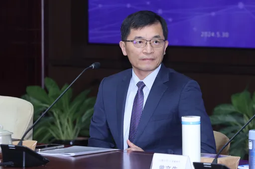 传美要求台投资巨额　经部澄清：次长何晋沧「未证实」投资金额