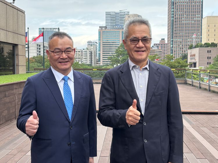 Q4滿載明年挑戰新高！穎崴將赴美國投資　預計明年下半年投產