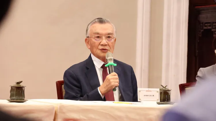 总统府资政、2025年台湾APEC领袖代表林信义。记者叶家玮摄