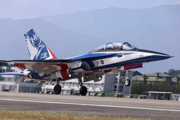 勇鷹高教機出事了！降落台東基地剎車失靈　空軍司令部最新說明