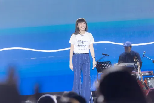 魏如萱认爱小21岁网帅后首现身！告白远在纽约的他　远距离依旧甜出汁